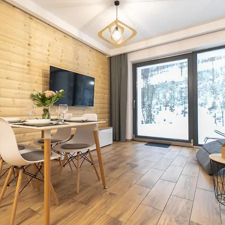 Апартаменты Solisko Z Widokiem Na Trase Narciarska - Dream Щирк