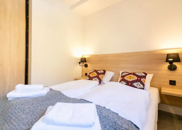 Solisko Z Widokiem Na Trase Narciarska - Dream